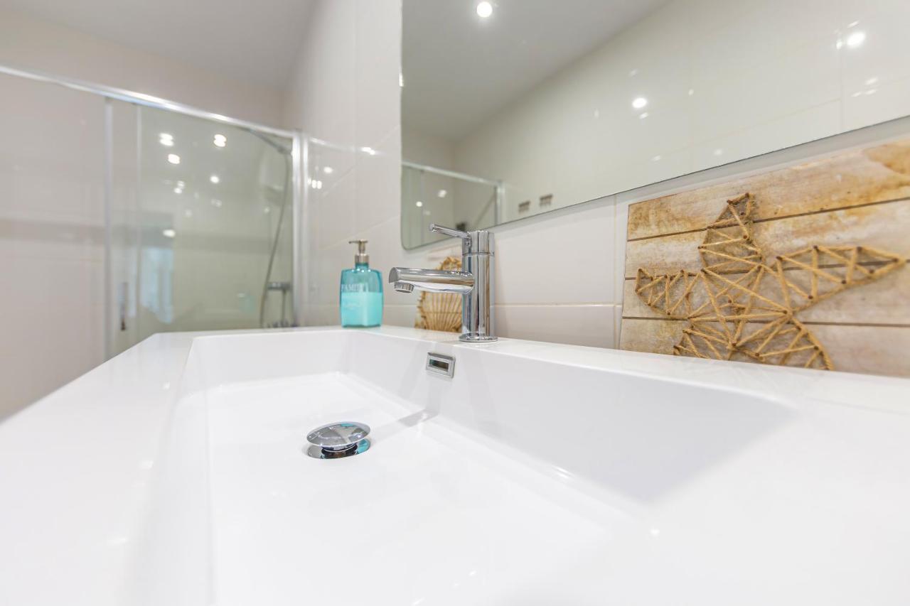 Apartamento Con Jardin Privado - Simplytarifa Exterior photo